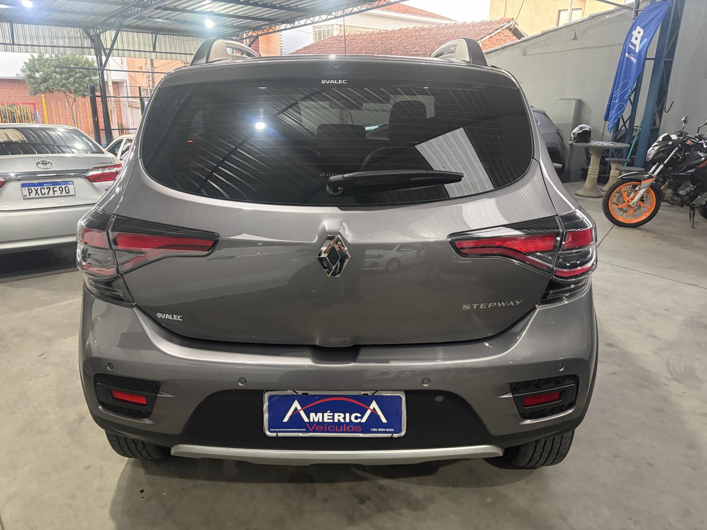 RENAULT Stepway - Foto