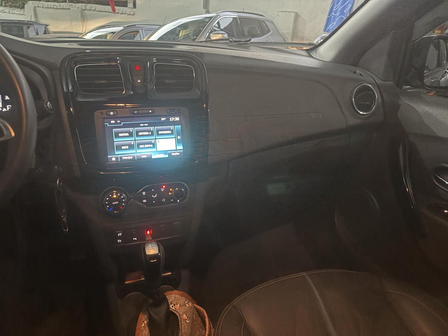 RENAULT Stepway - Foto