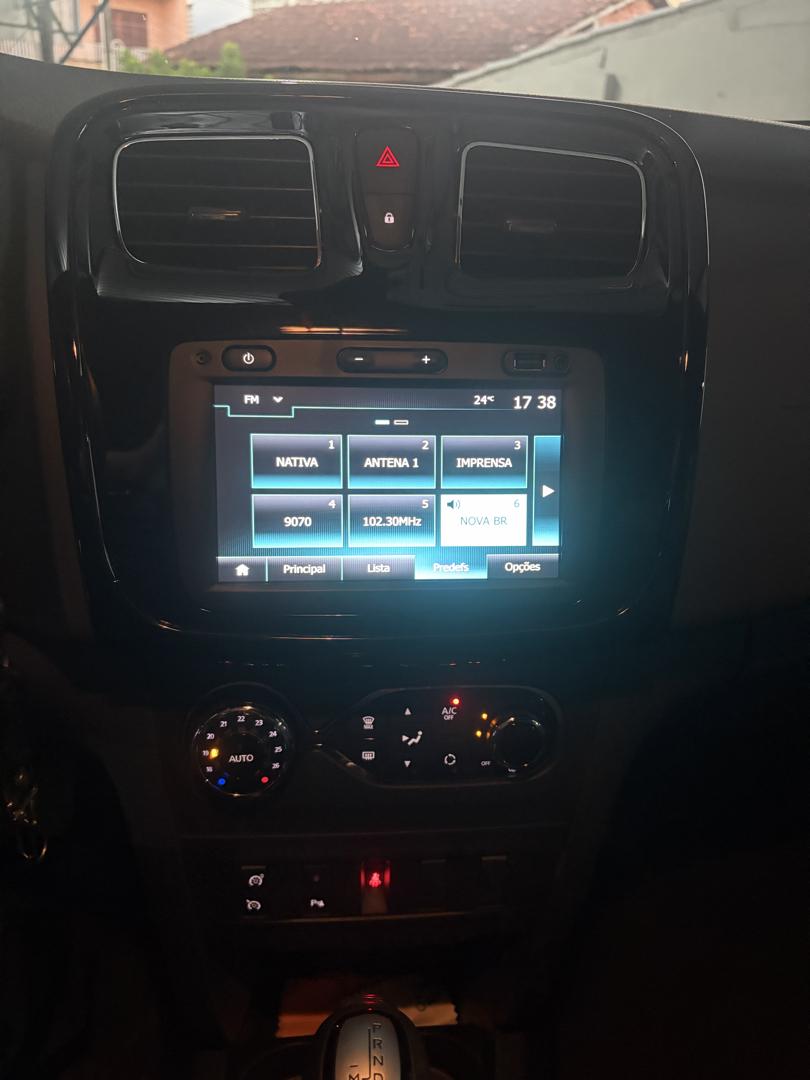 RENAULT Stepway - Foto