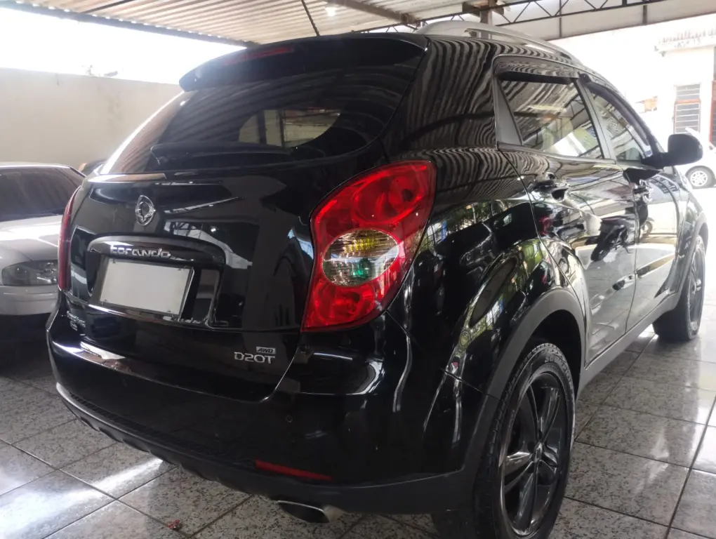 SSANGYONG Korando - Foto