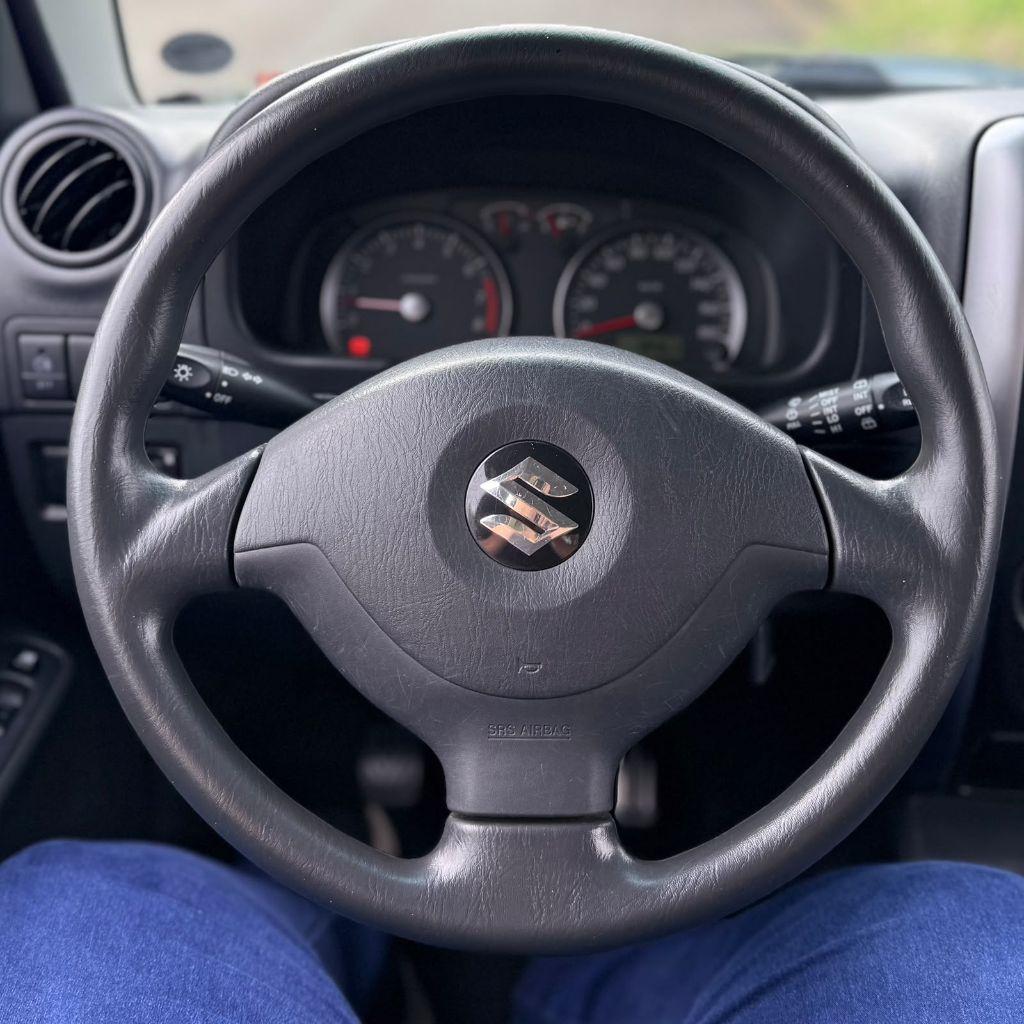 SUZUKI Jimny - Foto