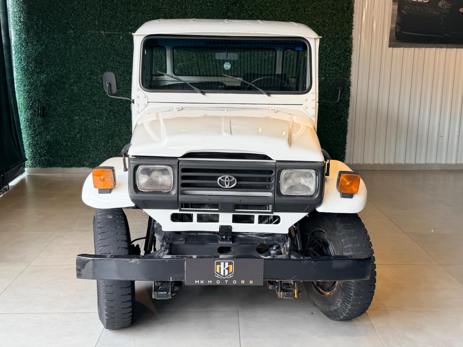 TOYOTA Bandeirante Pick-up - Foto