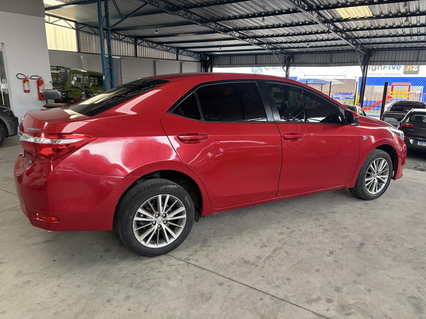 TOYOTA Corolla - Foto