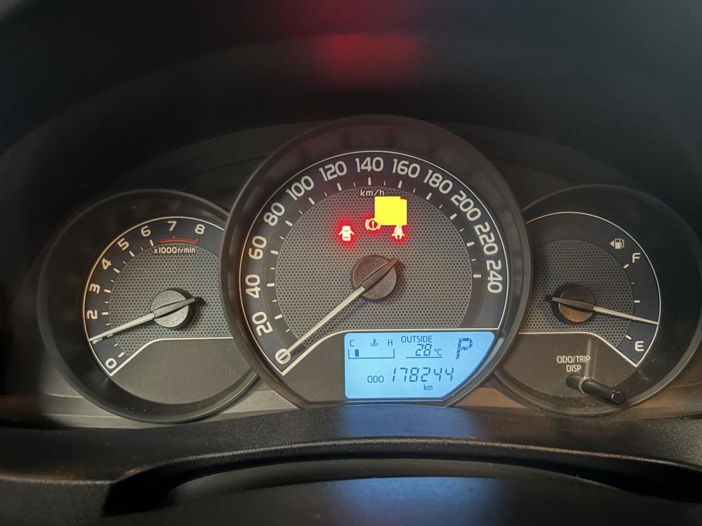 TOYOTA Corolla - Foto