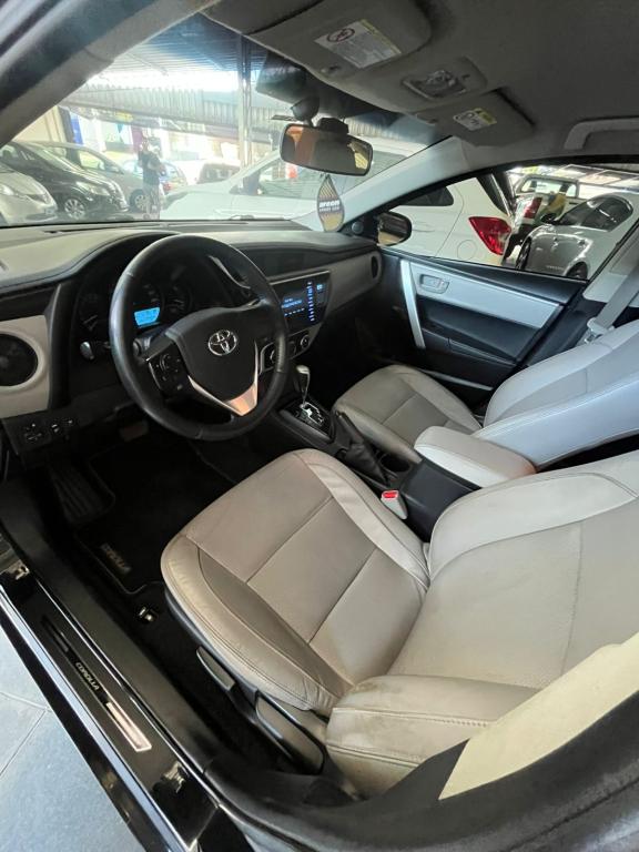 TOYOTA Corolla - Foto