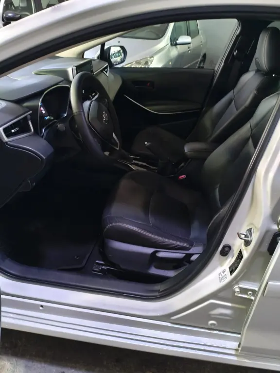 TOYOTA Corolla - Foto