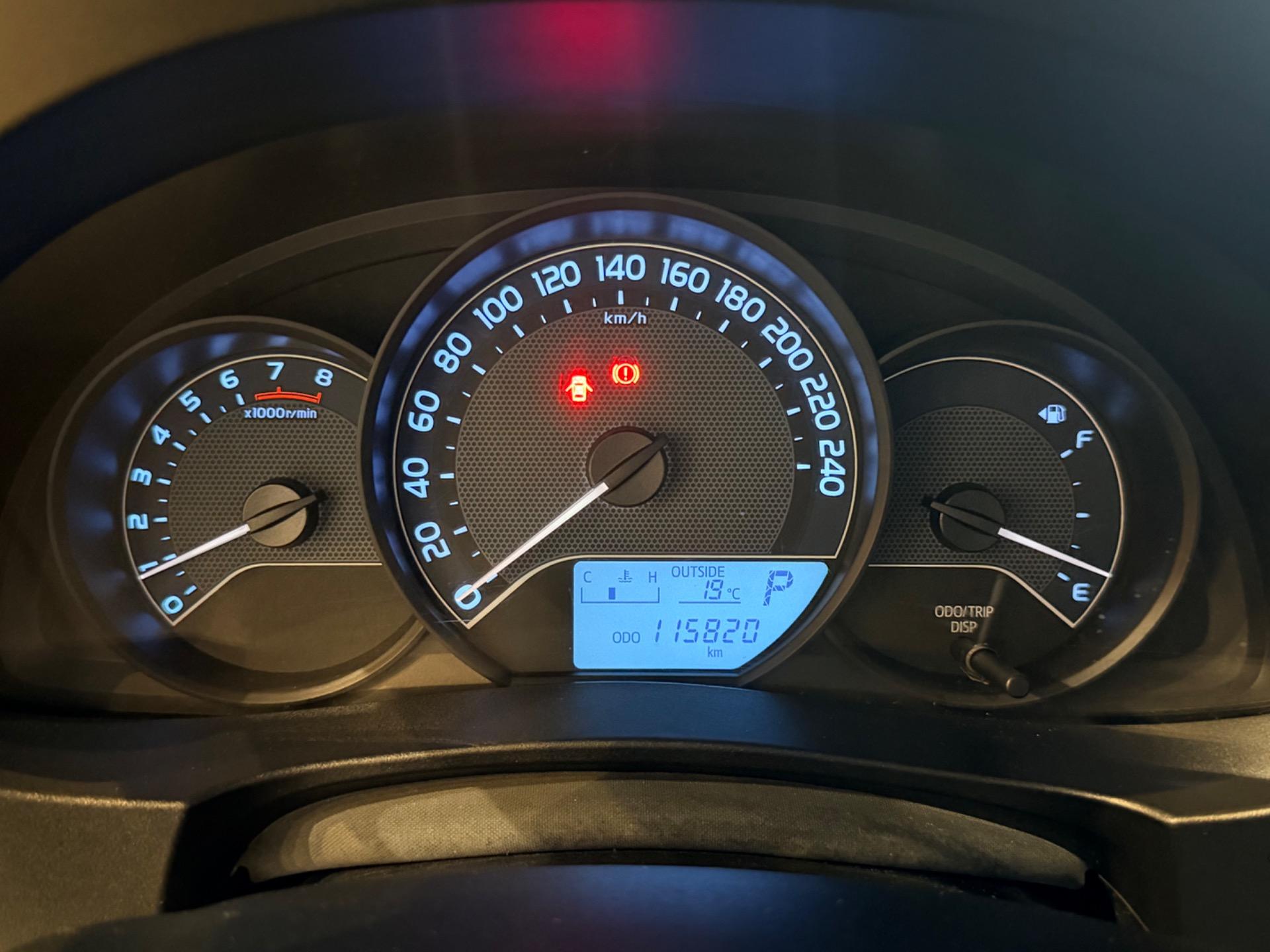 TOYOTA Corolla - Foto