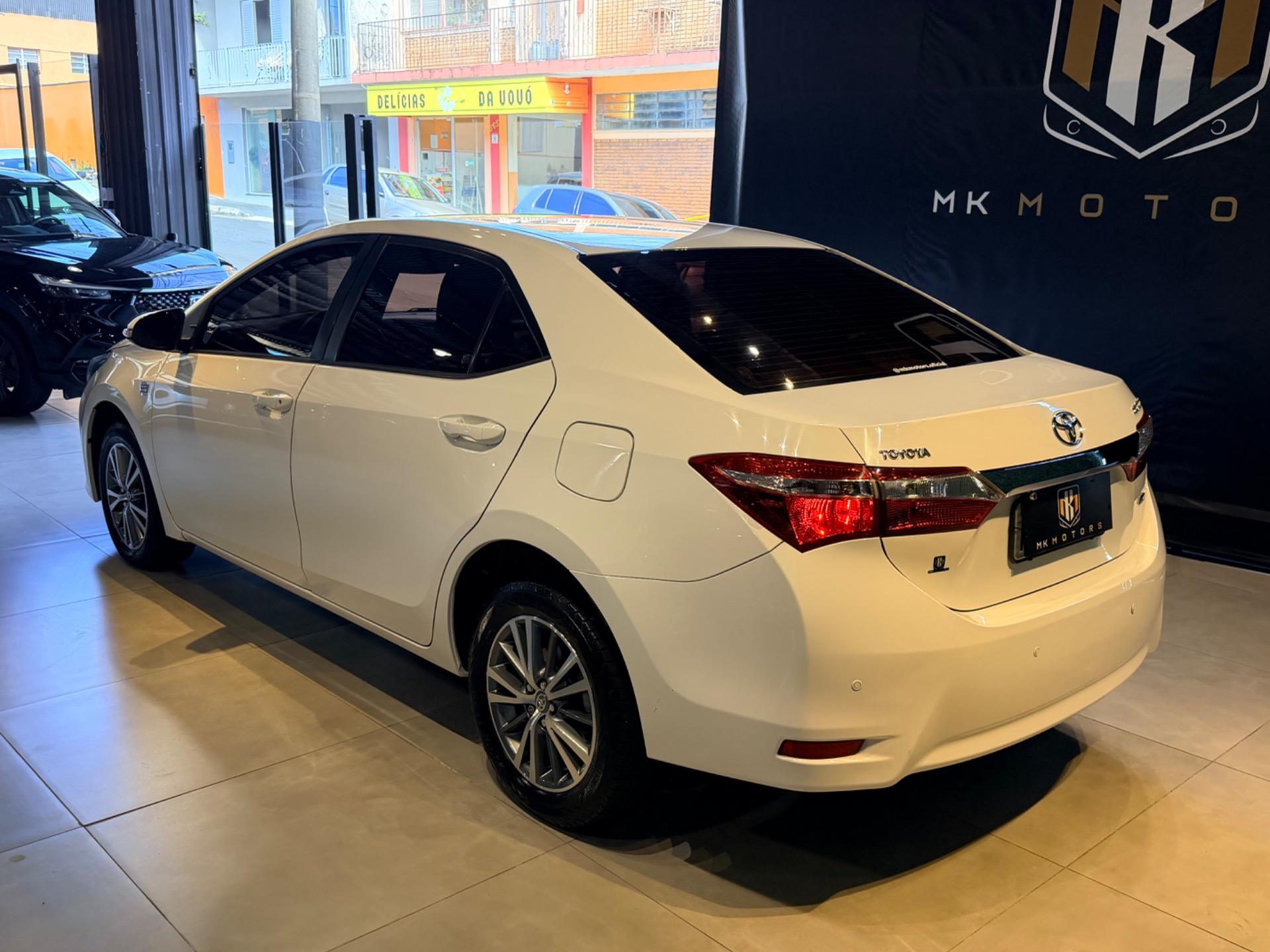 TOYOTA Corolla - Foto