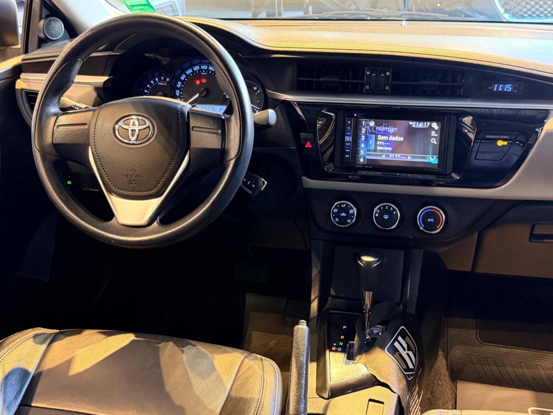 TOYOTA Corolla - Foto