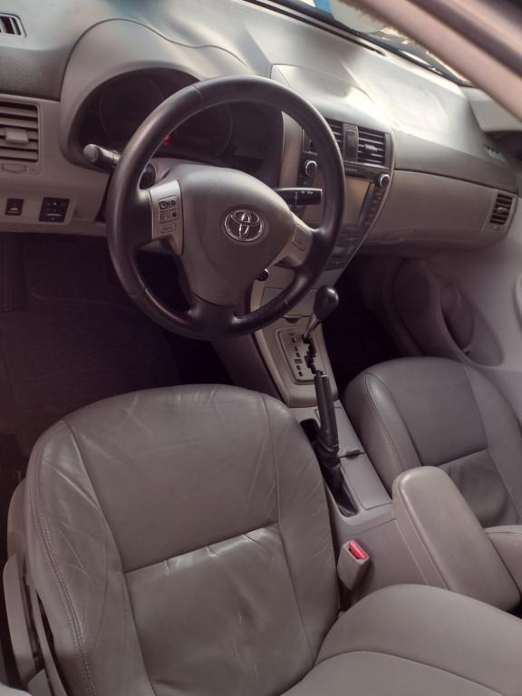 TOYOTA Corolla - Foto