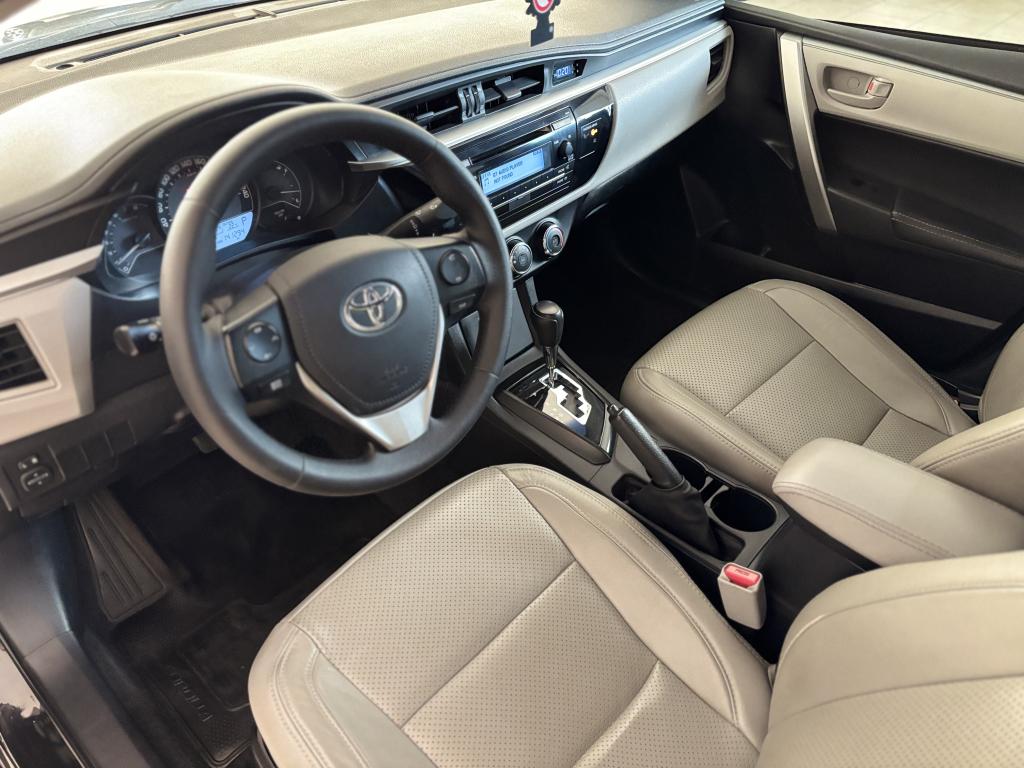 TOYOTA Corolla - Foto