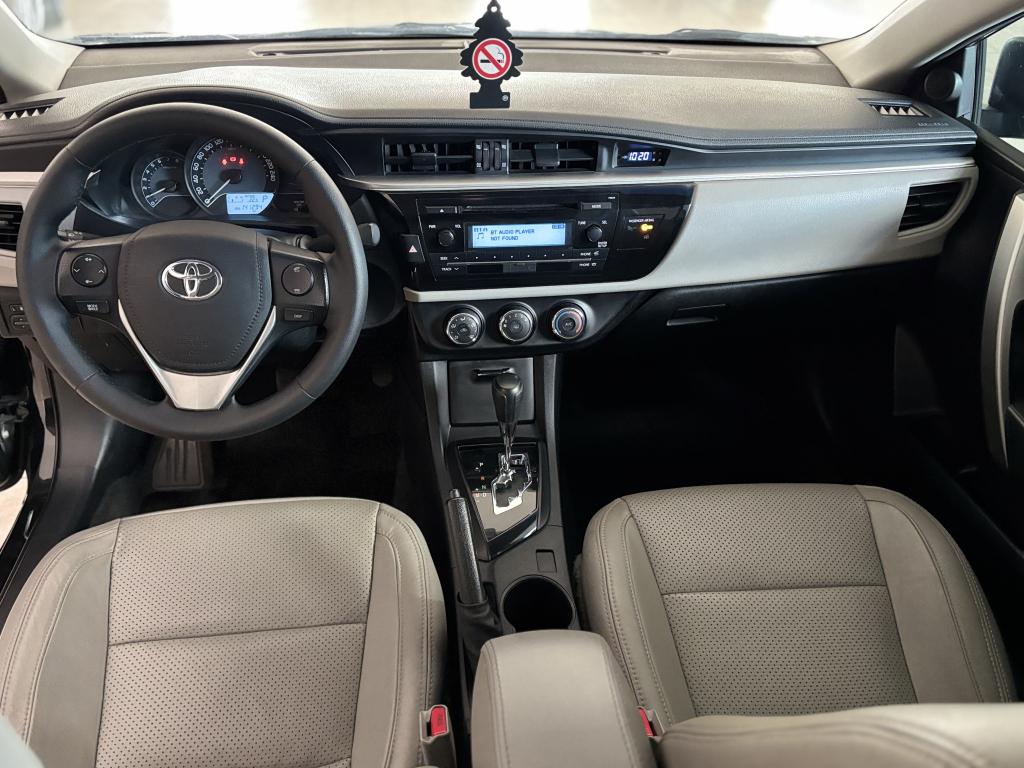 TOYOTA Corolla - Foto