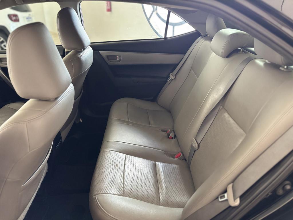 TOYOTA Corolla - Foto