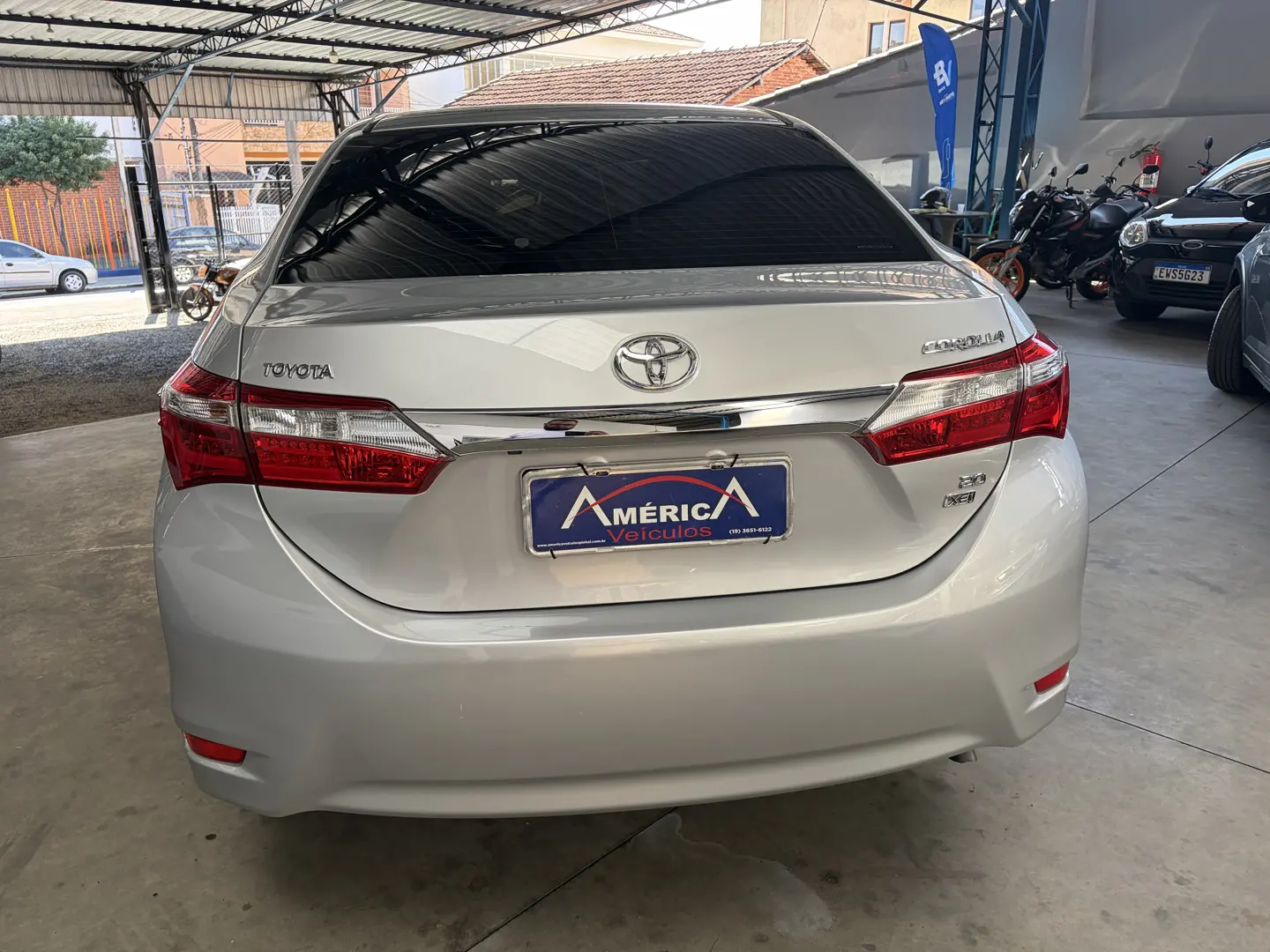 TOYOTA Corolla - Foto