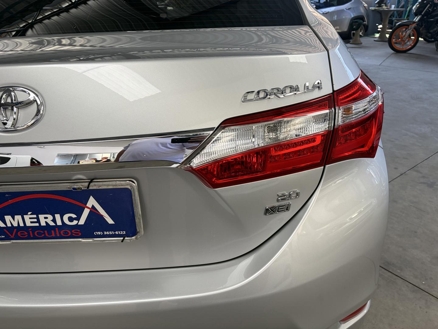 TOYOTA Corolla - Foto