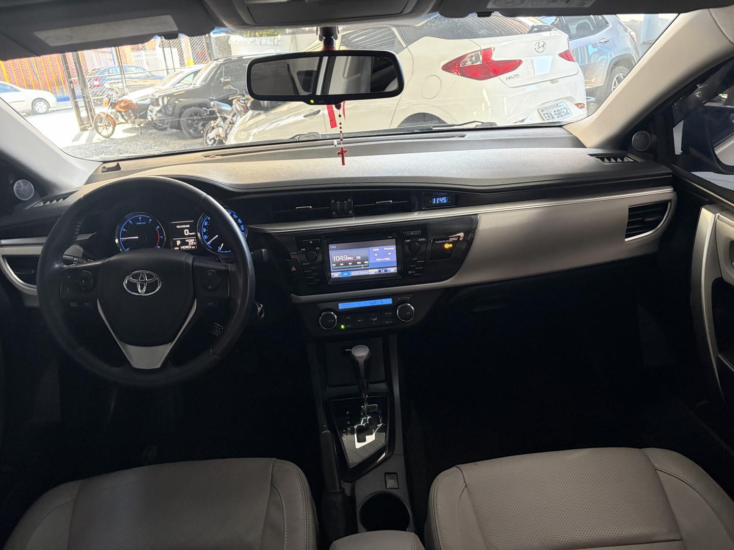 TOYOTA Corolla - Foto