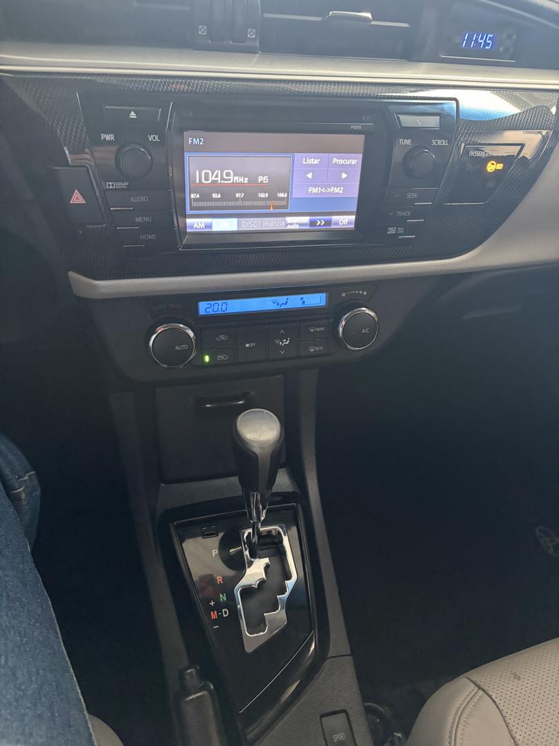 TOYOTA Corolla - Foto