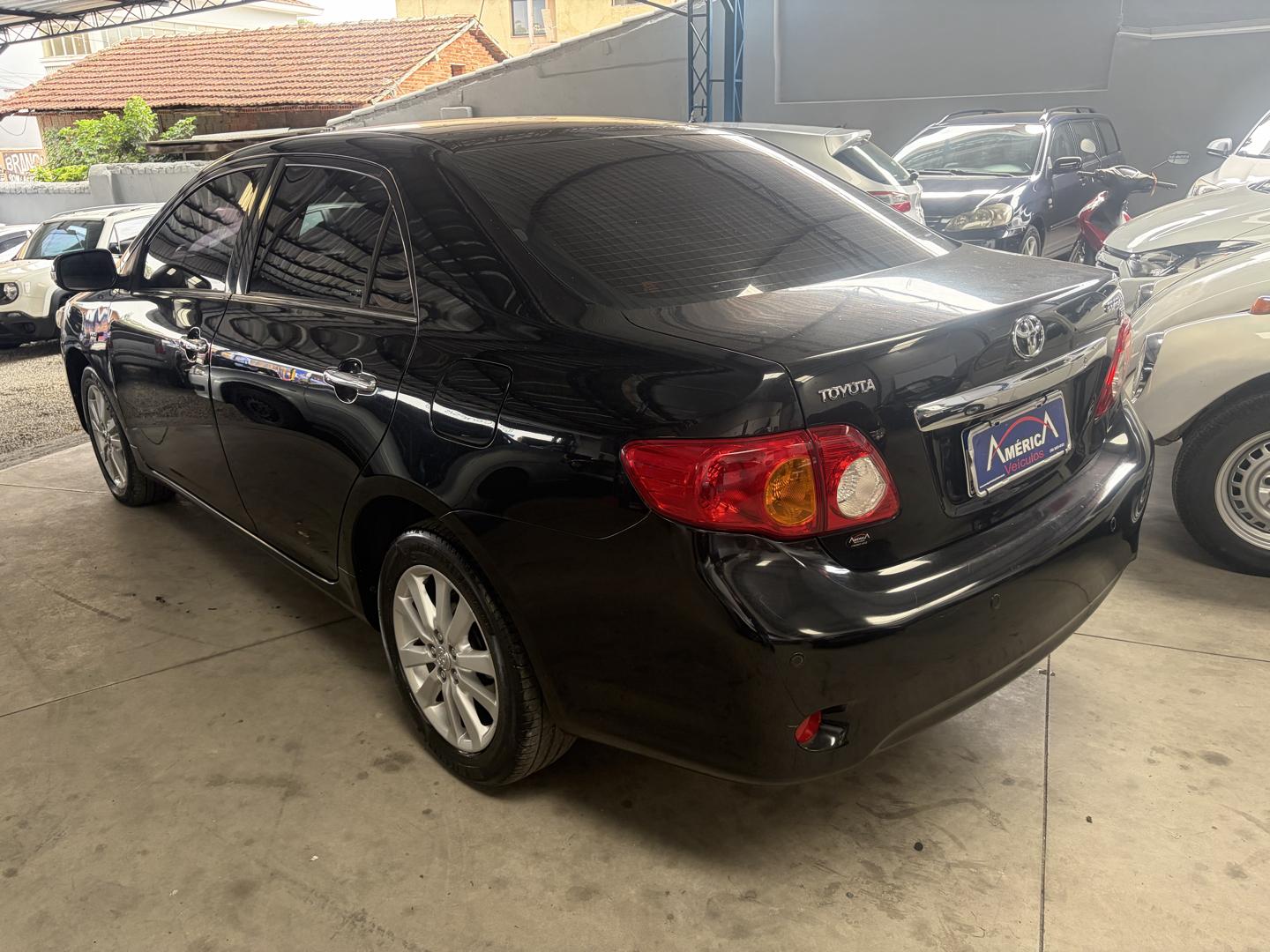 TOYOTA Corolla - Foto