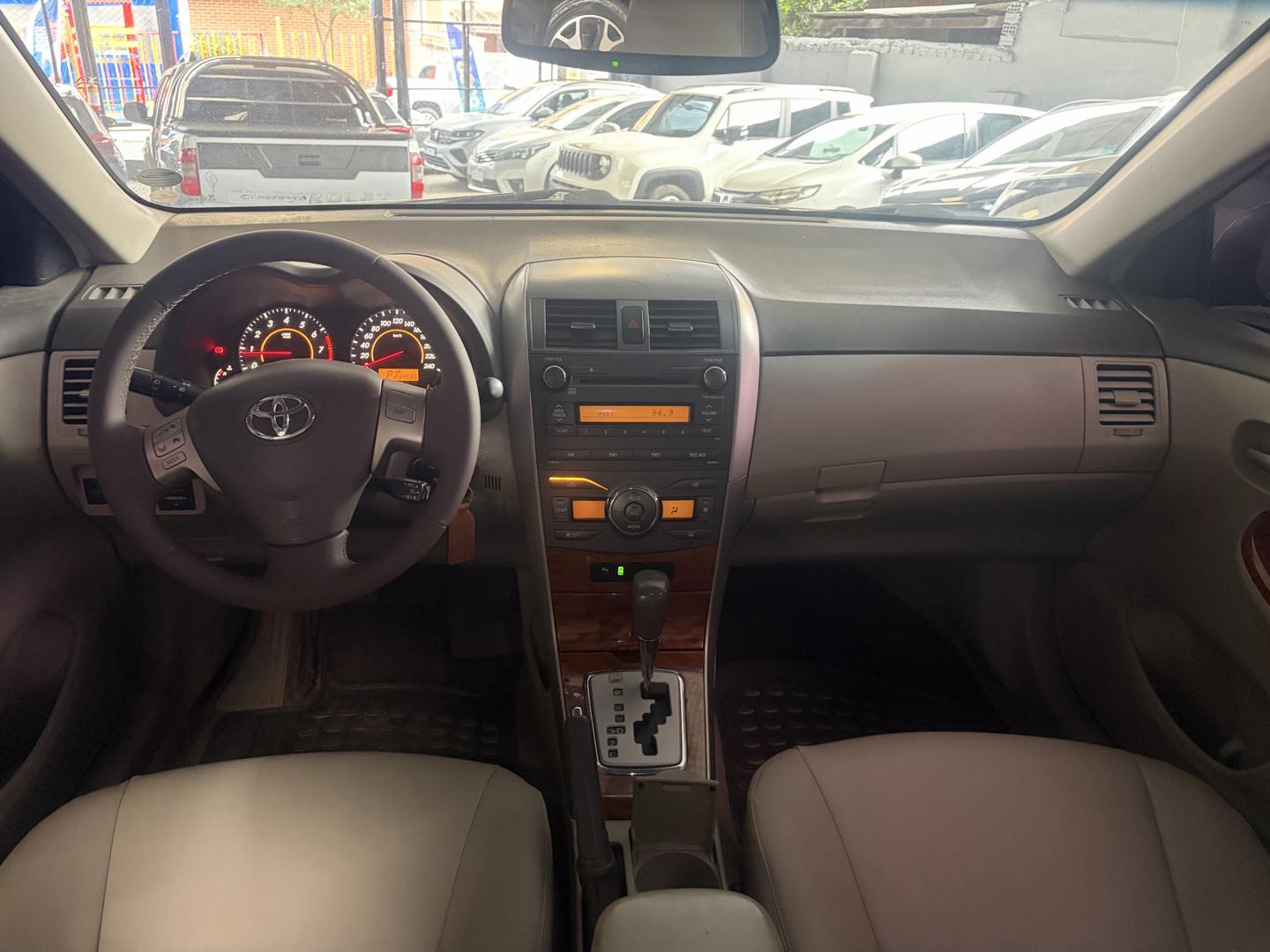 TOYOTA Corolla - Foto