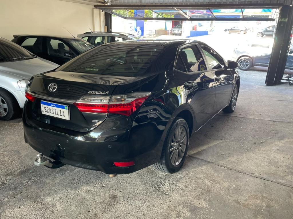 TOYOTA Corolla - Foto