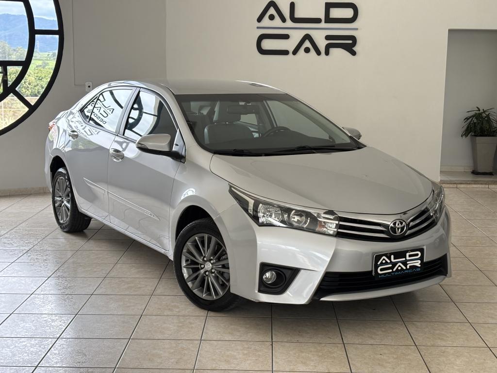 TOYOTA Corolla - Foto