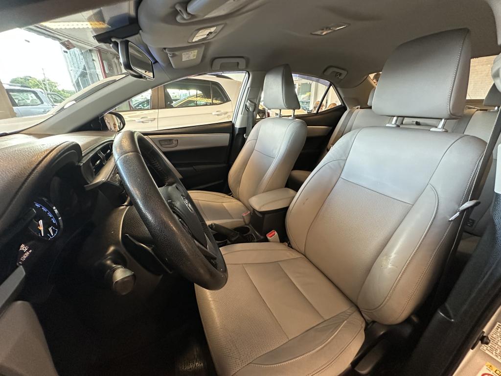 TOYOTA Corolla - Foto