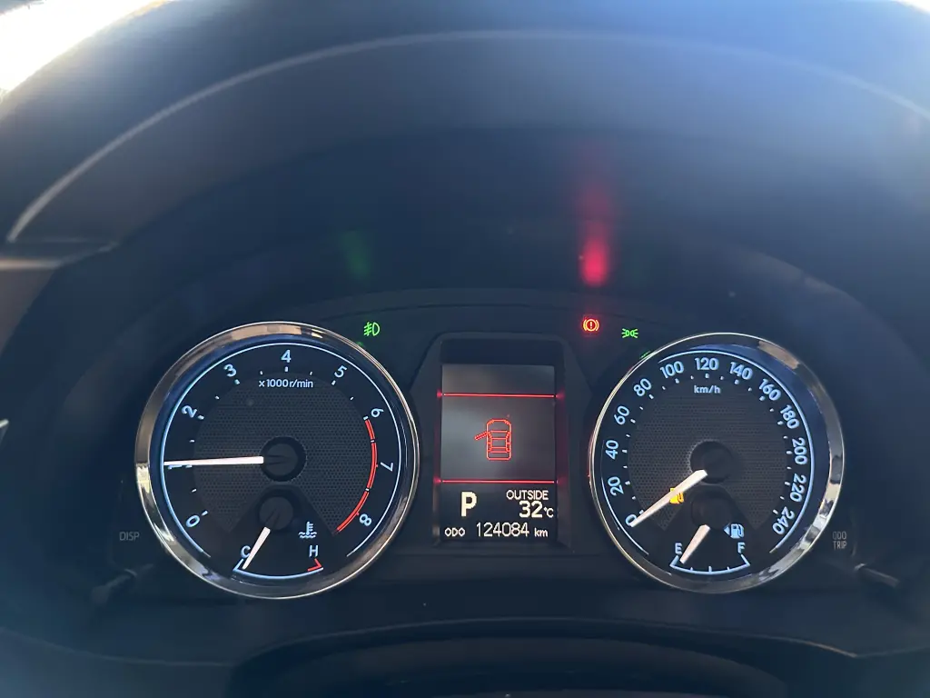 TOYOTA Corolla - Foto