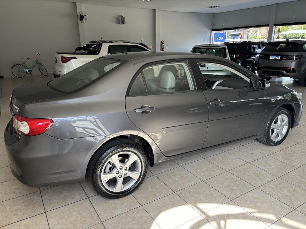 TOYOTA Corolla - Foto