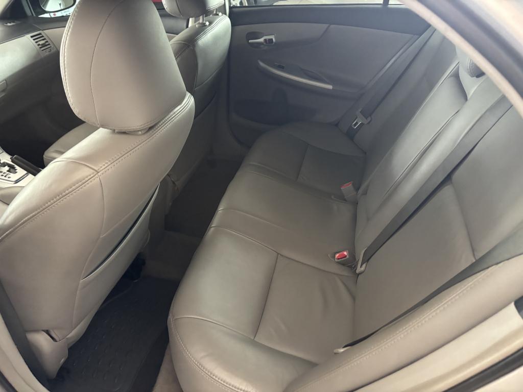 TOYOTA Corolla - Foto