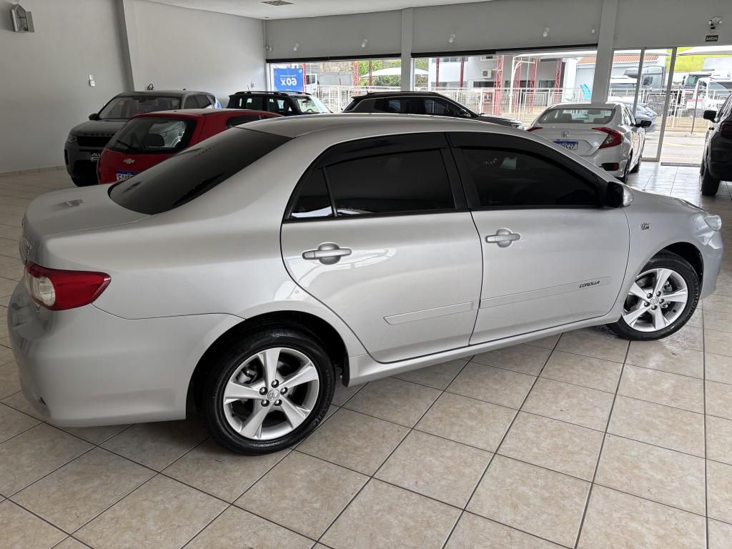 TOYOTA Corolla - Foto