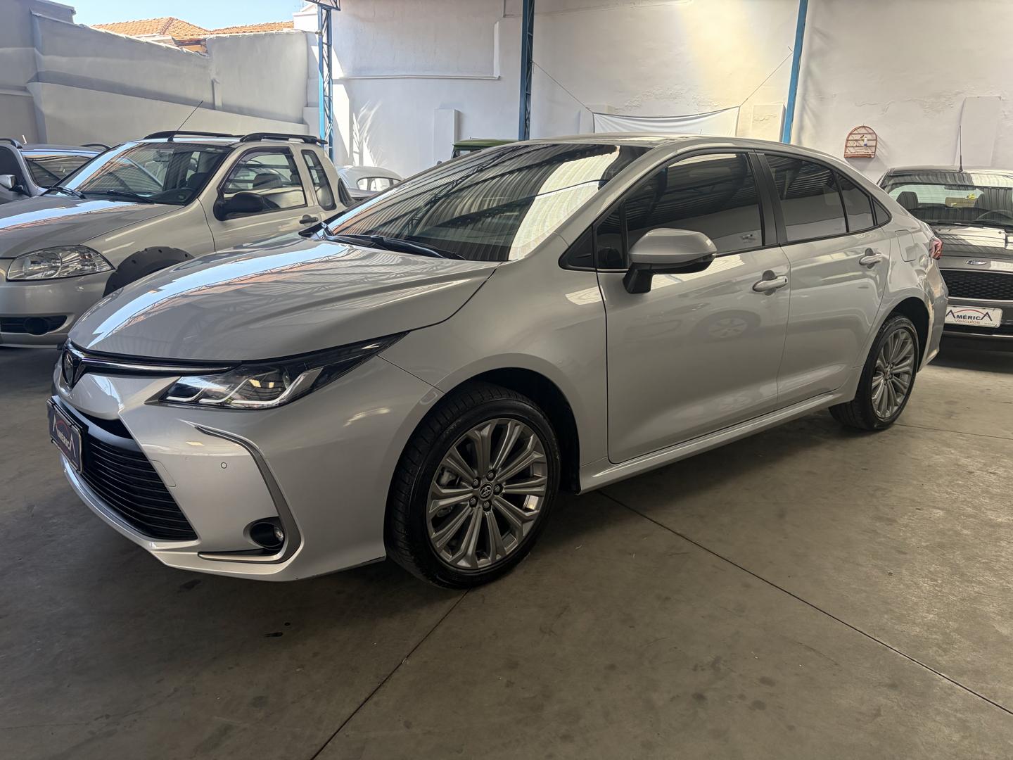 TOYOTA Corolla - Foto