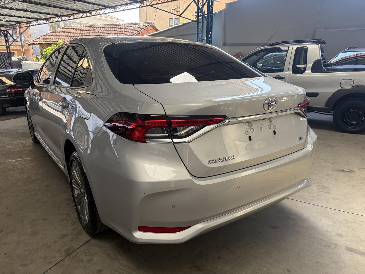 TOYOTA Corolla - Foto