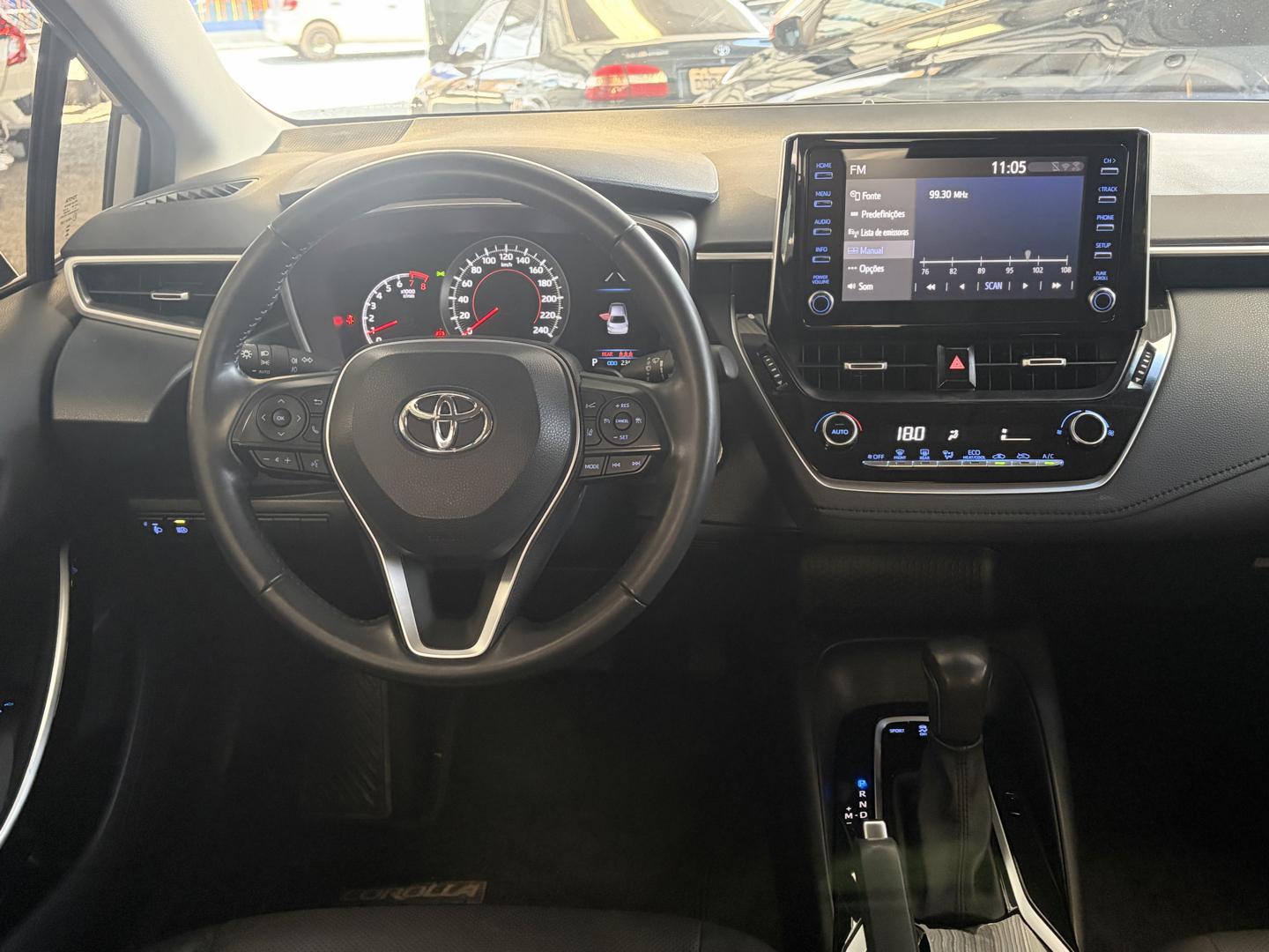 TOYOTA Corolla - Foto