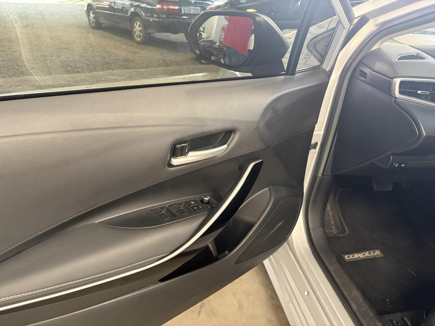 TOYOTA Corolla - Foto