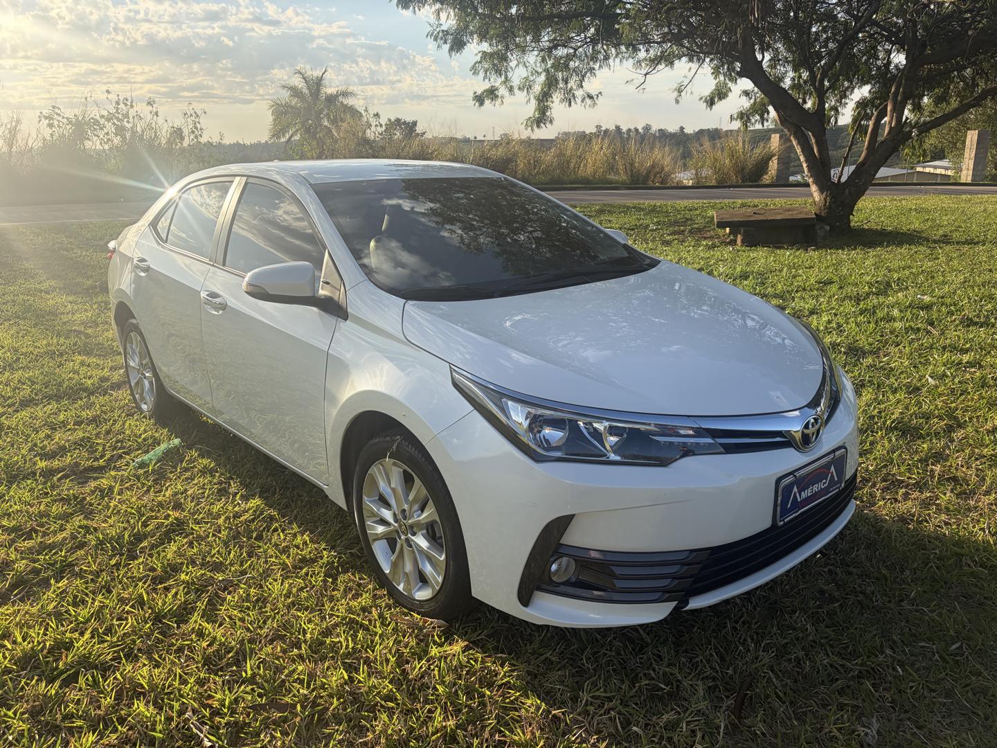 TOYOTA Corolla - Foto