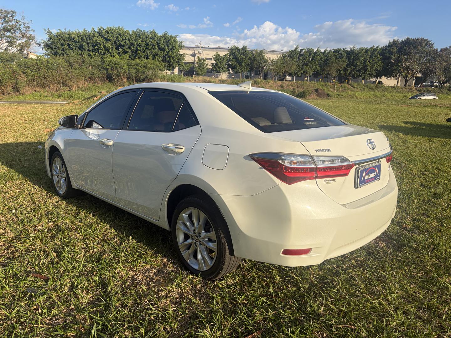 TOYOTA Corolla - Foto