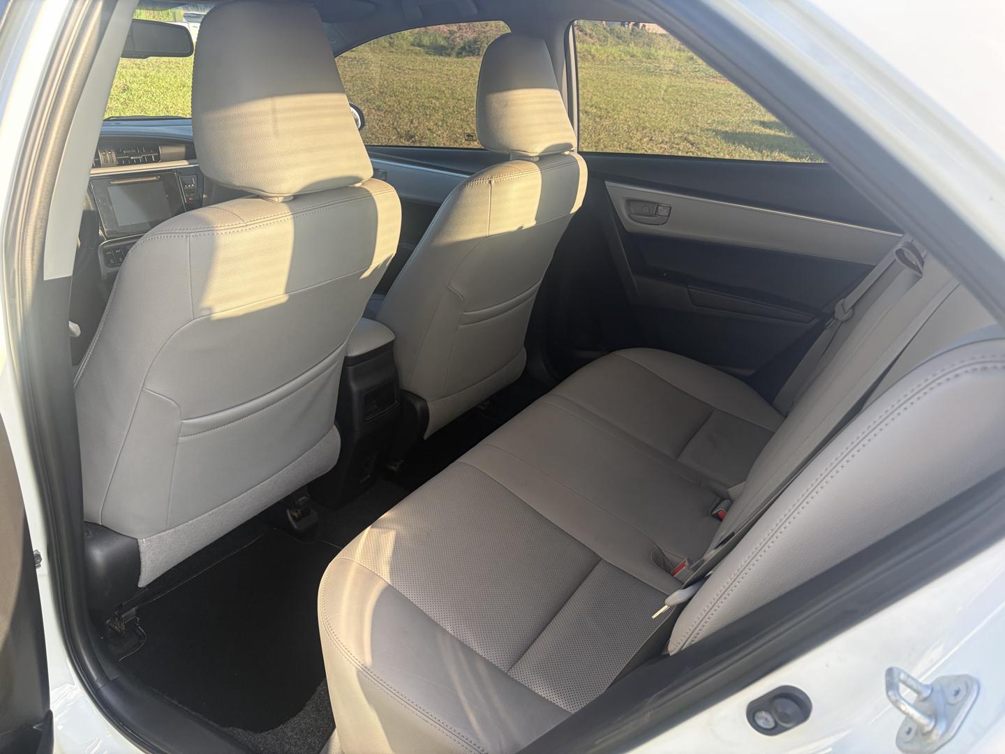 TOYOTA Corolla - Foto