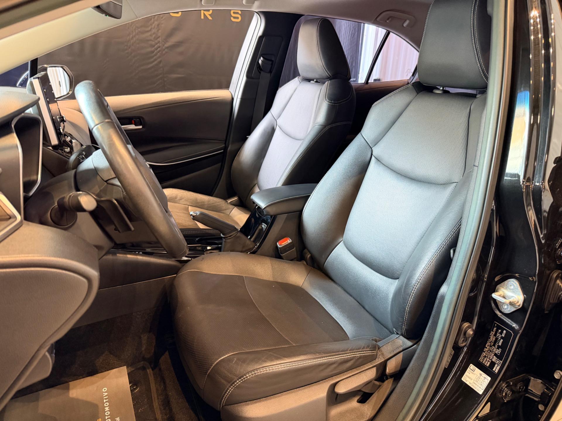 TOYOTA Corolla - Foto