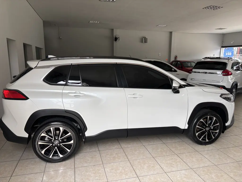 TOYOTA Corolla Cross - Foto