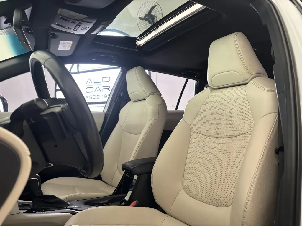 TOYOTA Corolla Cross - Foto