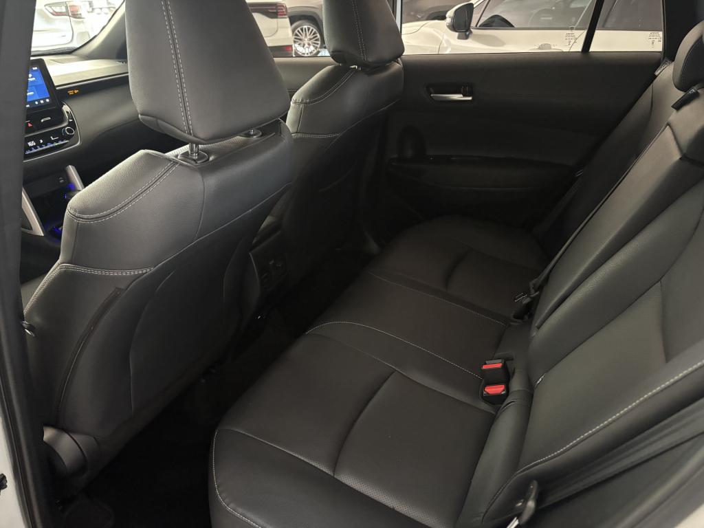 TOYOTA Corolla Cross - Foto