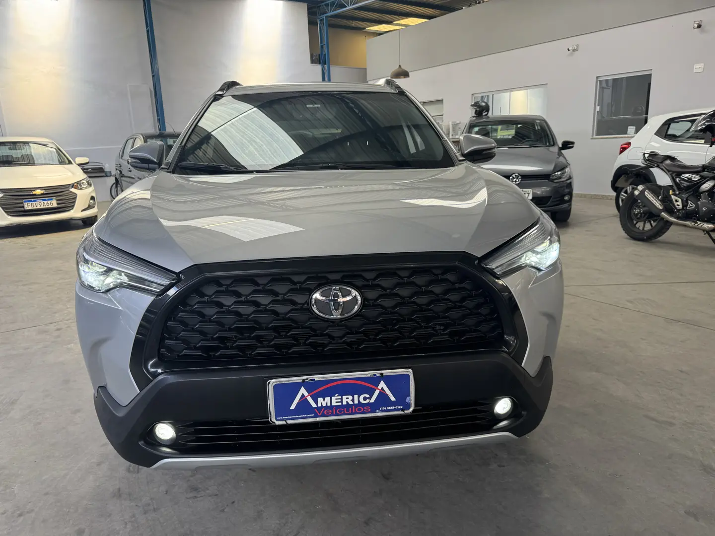 TOYOTA Corolla Cross - Foto