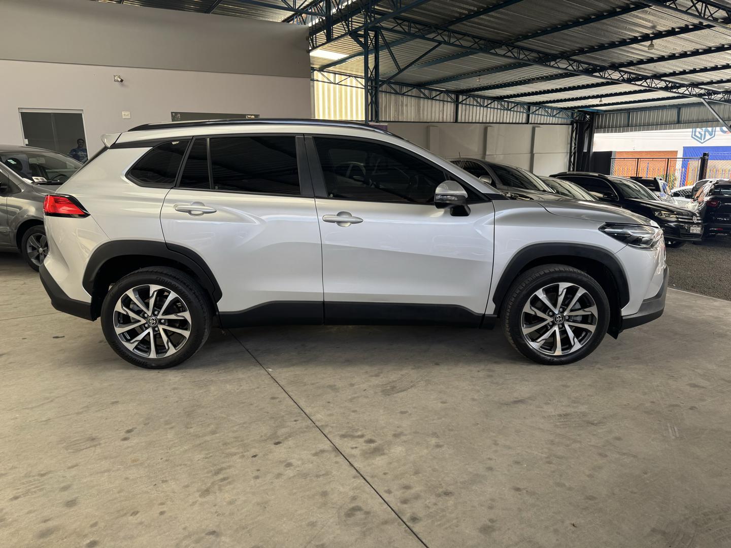 TOYOTA Corolla Cross - Foto