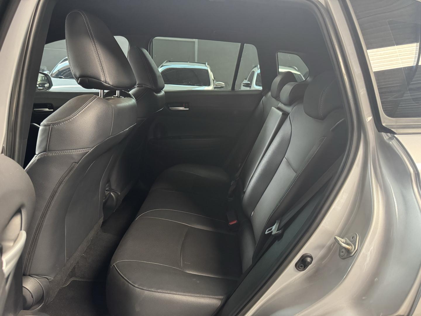 TOYOTA Corolla Cross - Foto