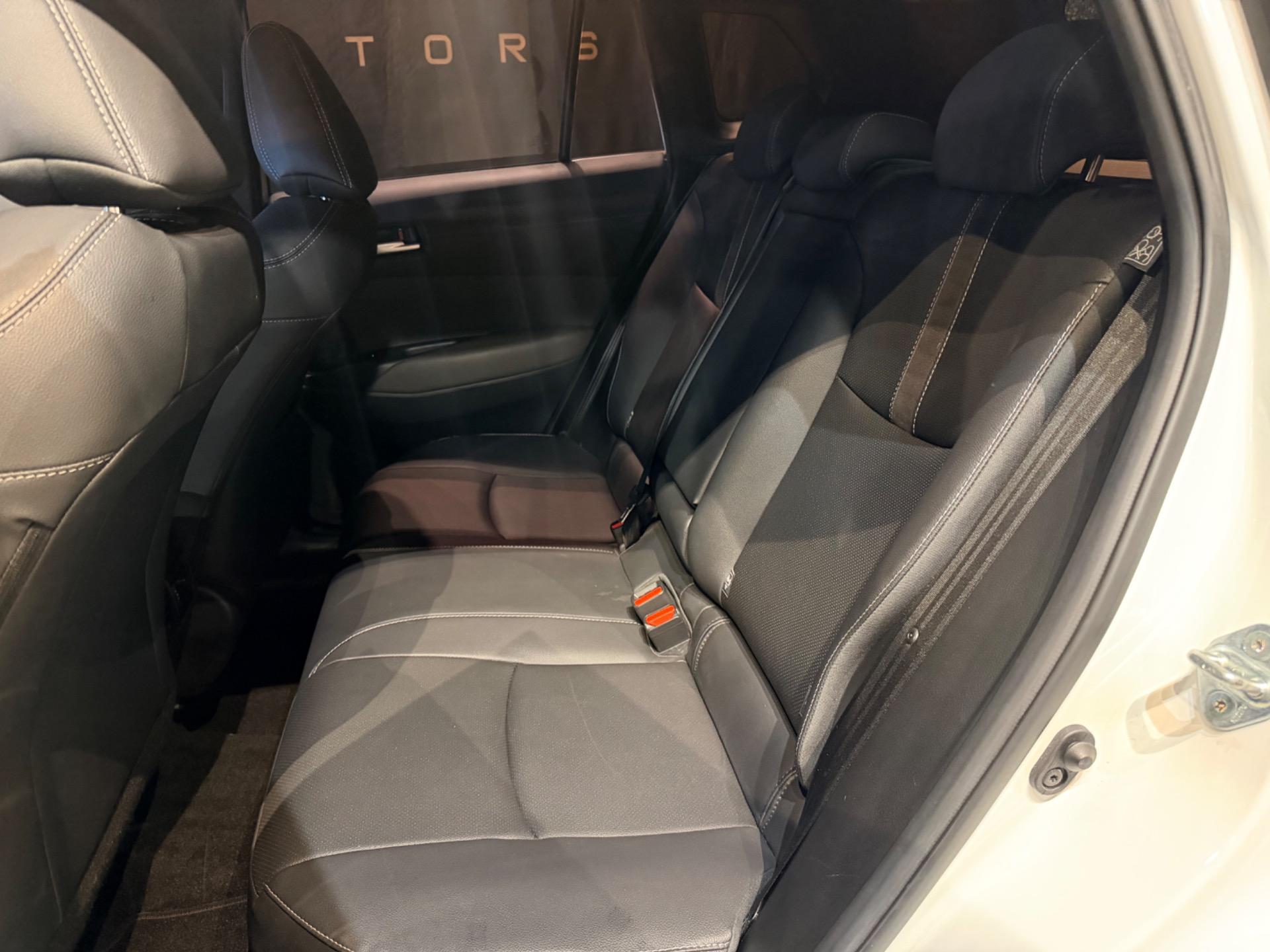 TOYOTA Corolla Cross - Foto