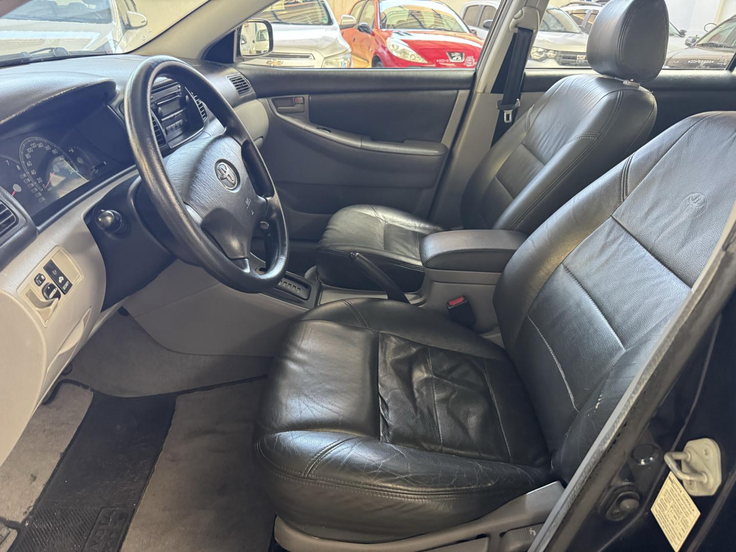 TOYOTA Fielder - Foto