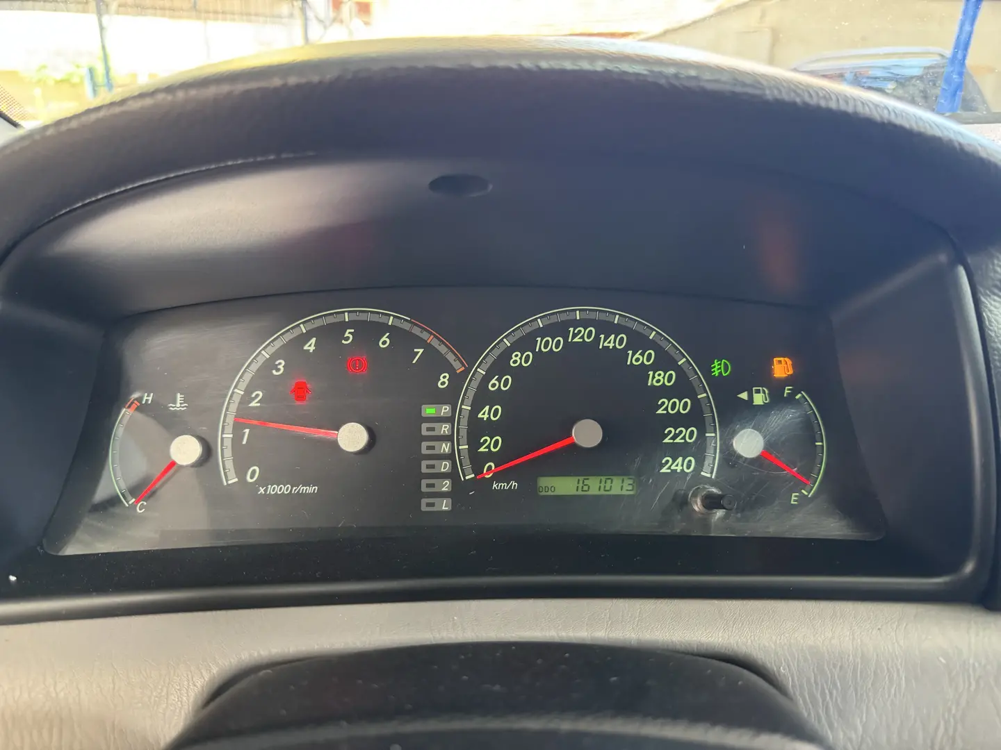 TOYOTA Fielder - Foto