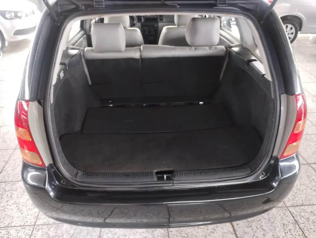 TOYOTA Fielder - Foto