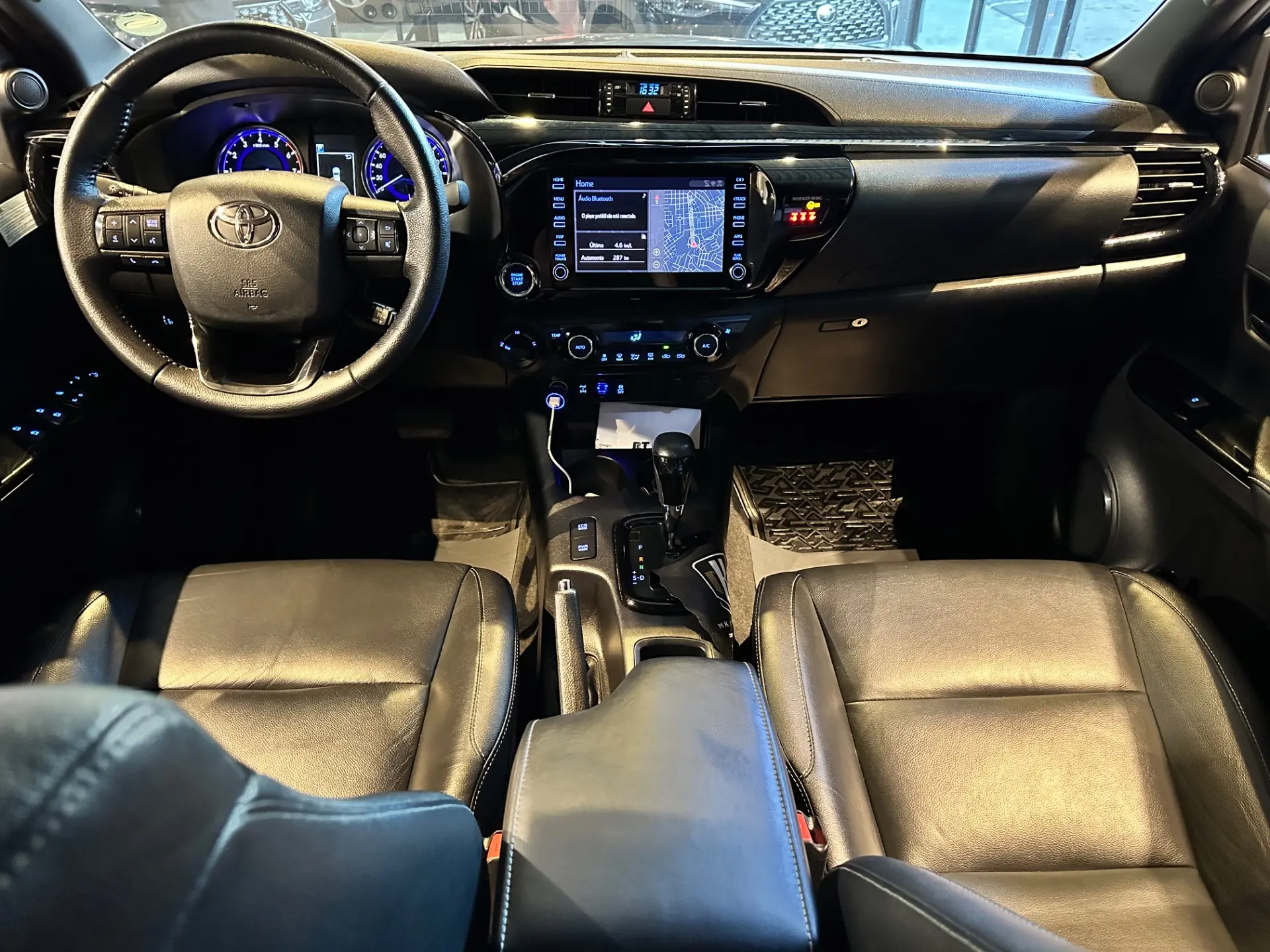 TOYOTA Hilux Caminhonete - Foto