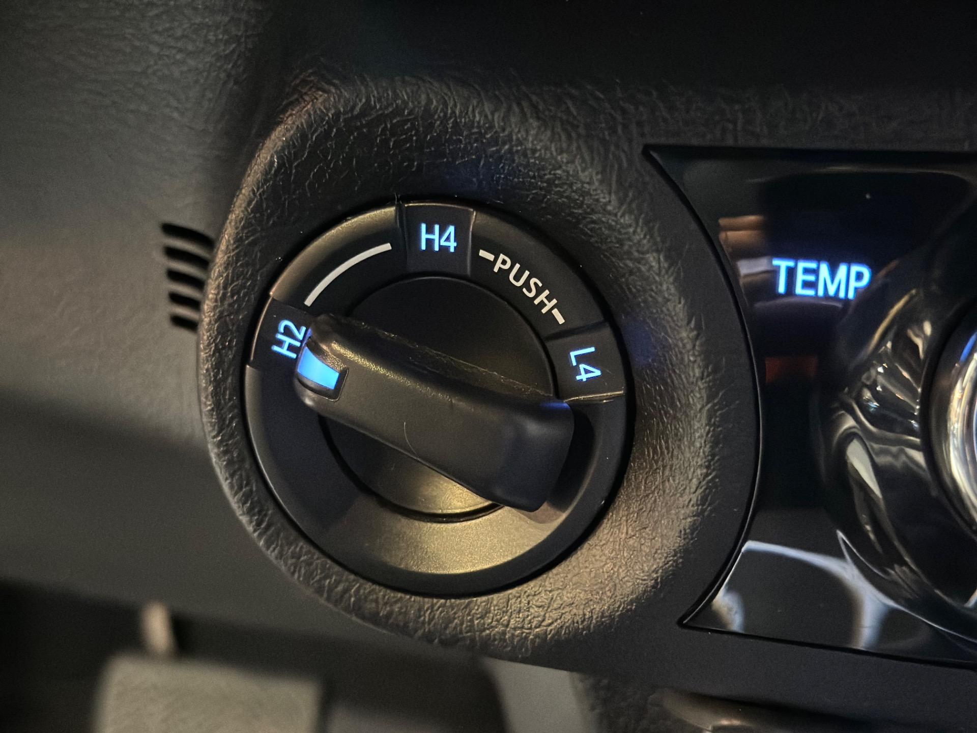 TOYOTA Hilux Caminhonete - Foto